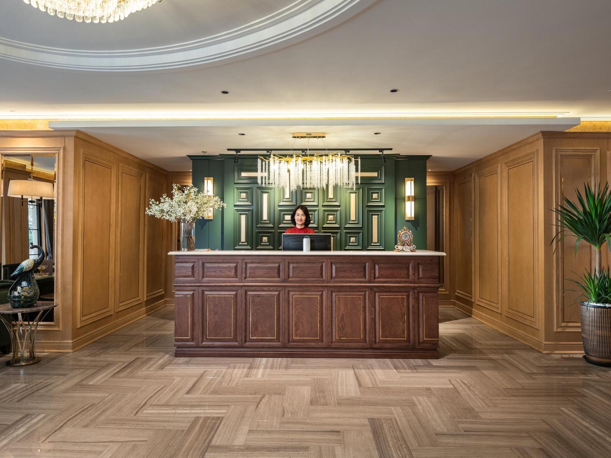 Hotel Saigon Aroma 3*