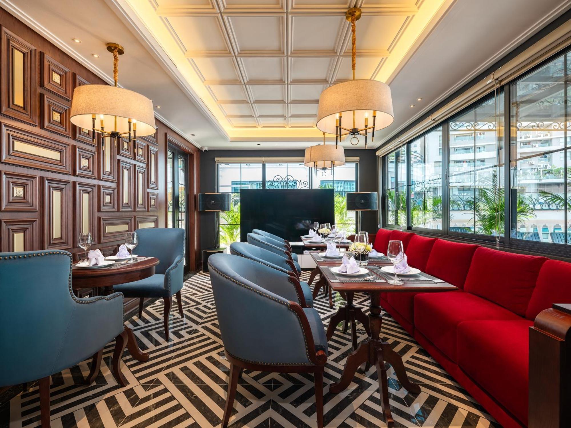 Saigon Aroma 3*